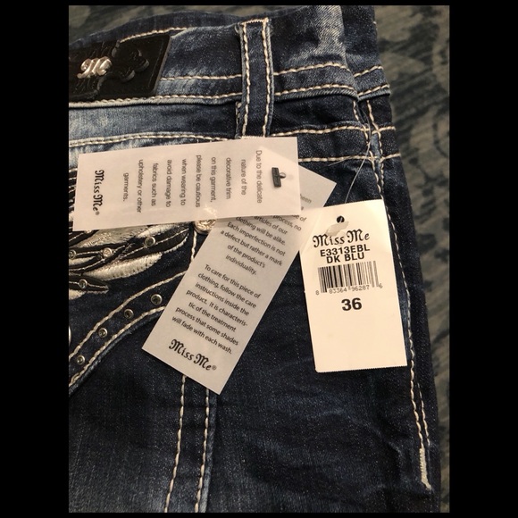 ‼️SOLD‼️ NWT Womens Miss Me Mid-Rise Easy Boot Jeans - Picture 14 of 14